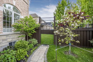 2 Copeland Crescent (90)