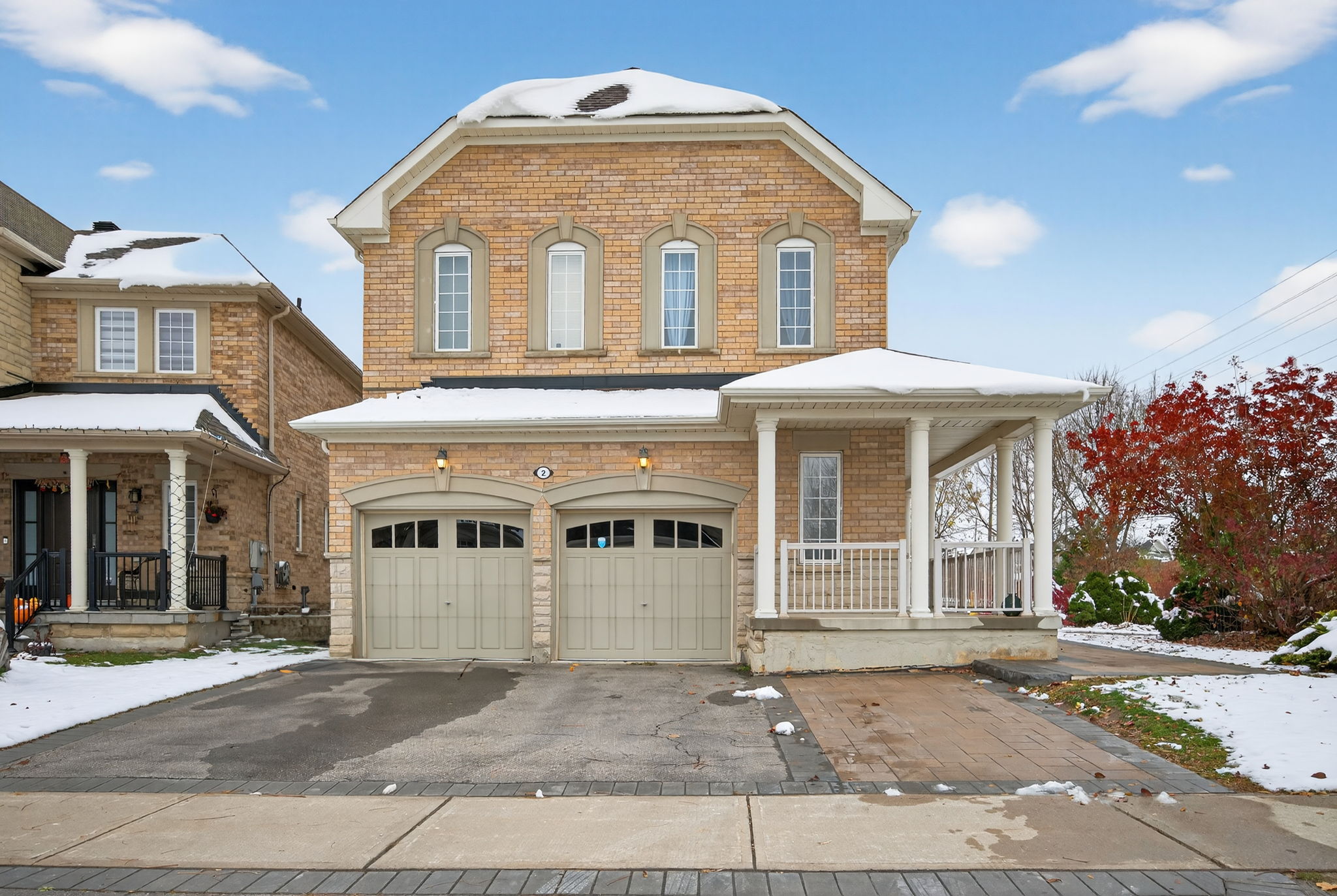 2 Daniel Bram Dr, Vaughan ON