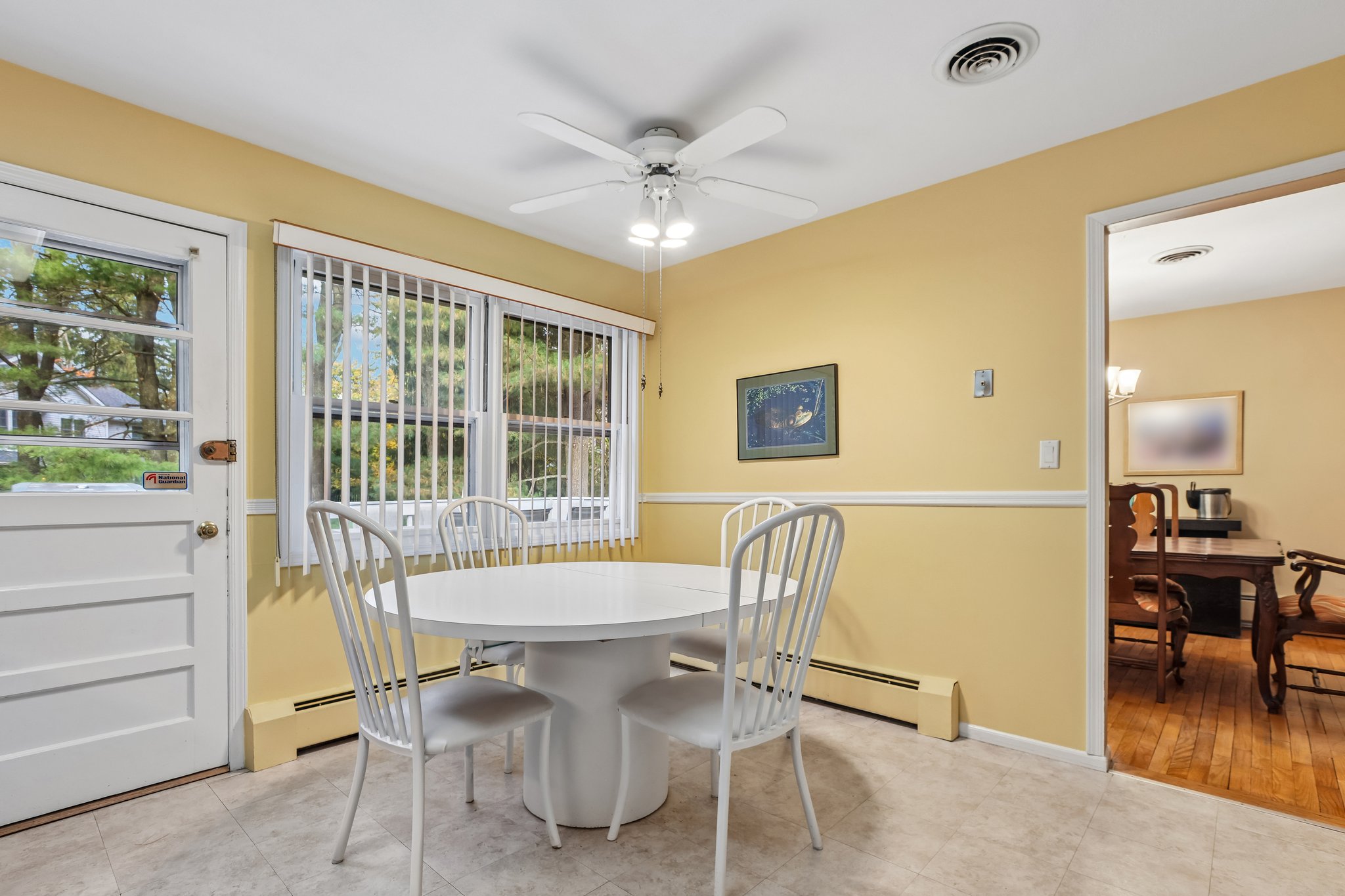 Eileen Ct-S2910-028.jpg