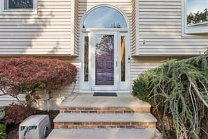 Eileen Ct-S2910-007.jpg
