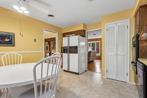 Eileen Ct-S2910-027.jpg