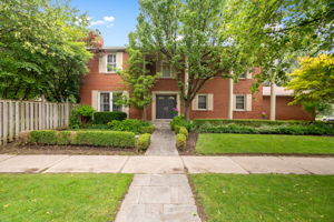 2 Elkpath Ave, Toronto ON — real estate photography by Amazing Photo Video