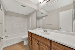  Photo 23