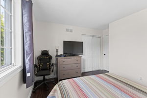  Photo 30