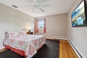 Fonda Dr-1505-022.jpg