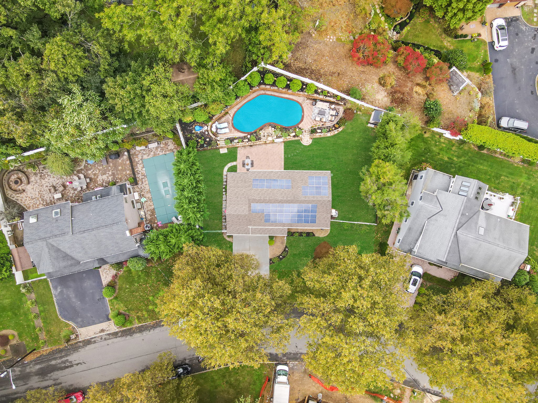 2 Fox Ln, Dix Hills, NY 11746, USA Photo 2