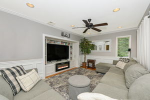 2 Fox Ln, Dix Hills, NY 11746, USA Photo 32