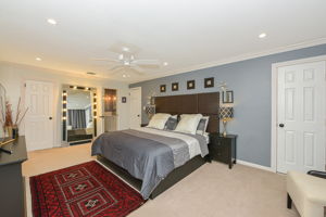 2 Fox Ln, Dix Hills, NY 11746, USA Photo 41