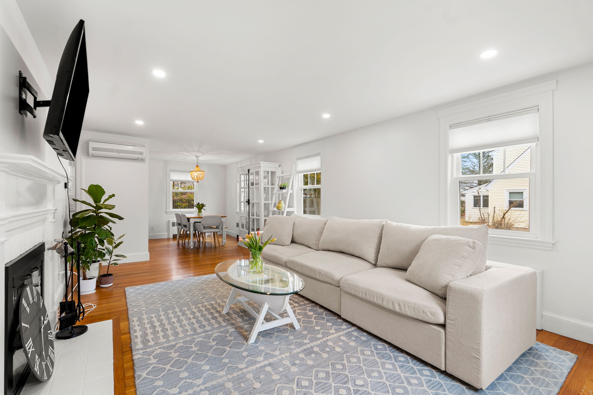 2 Girdler Rd, Marblehead, MA 01945, USA Photo 9