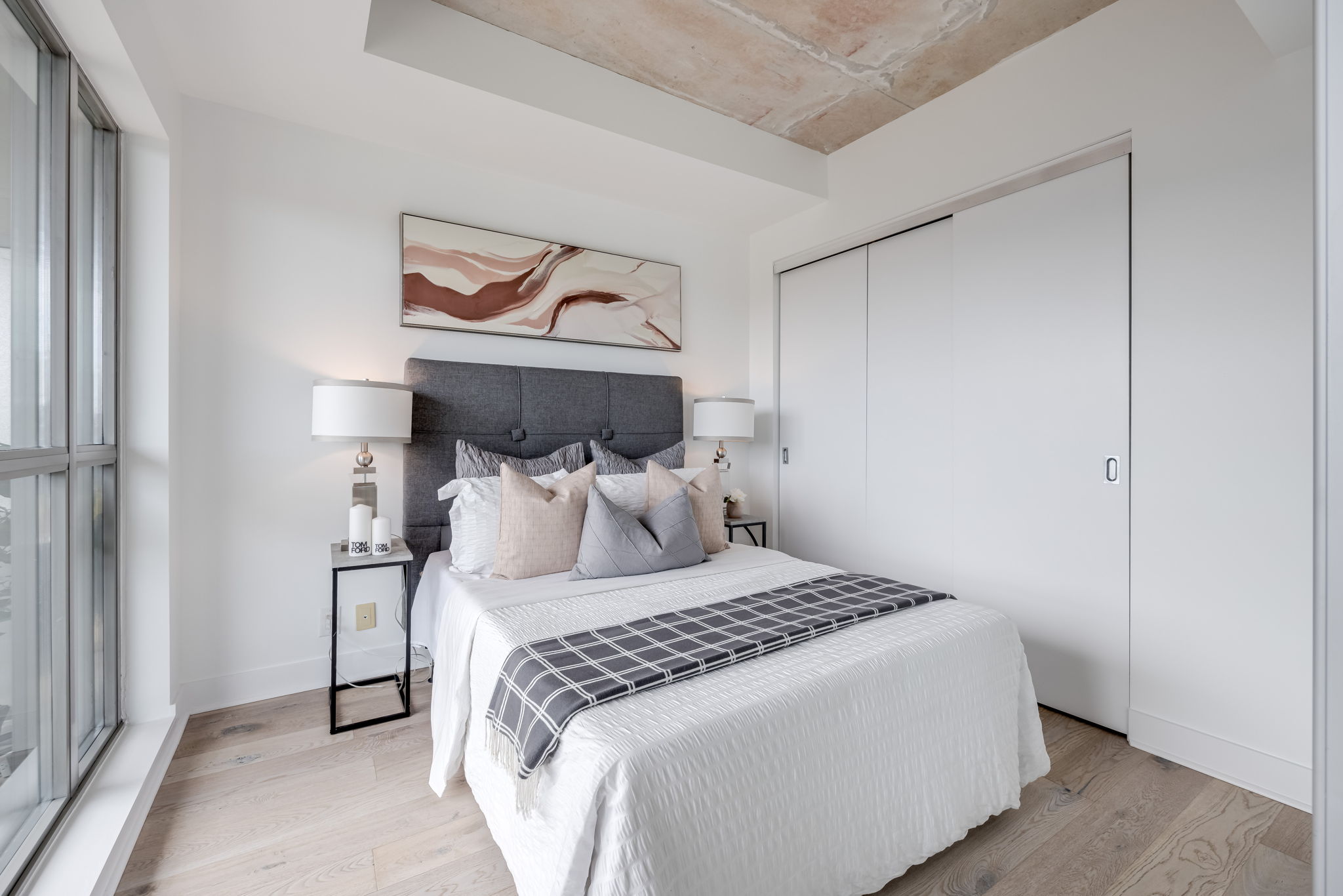 Toronto property showcase — delivered property photograph 9