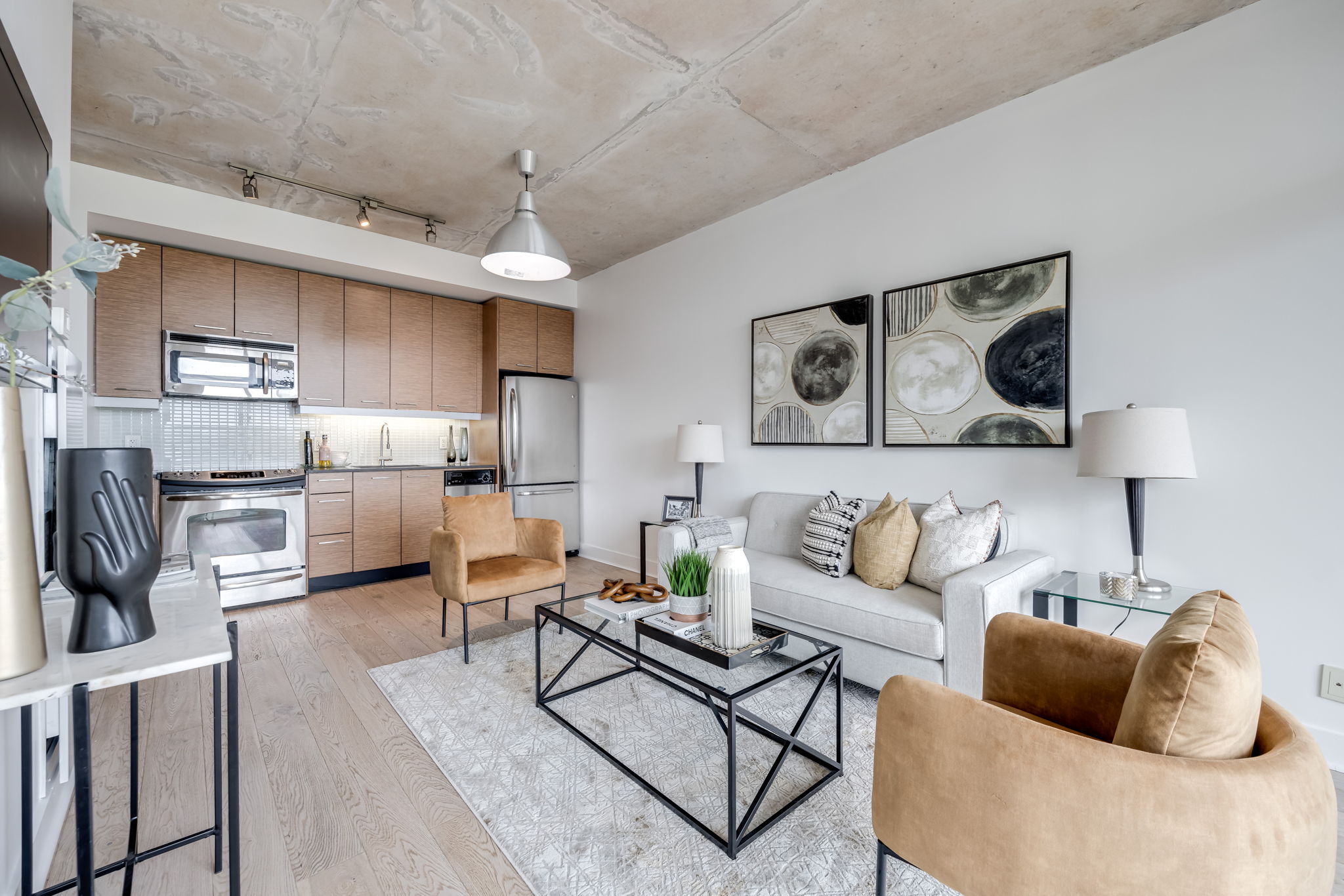 Toronto property showcase — delivered property photograph 4