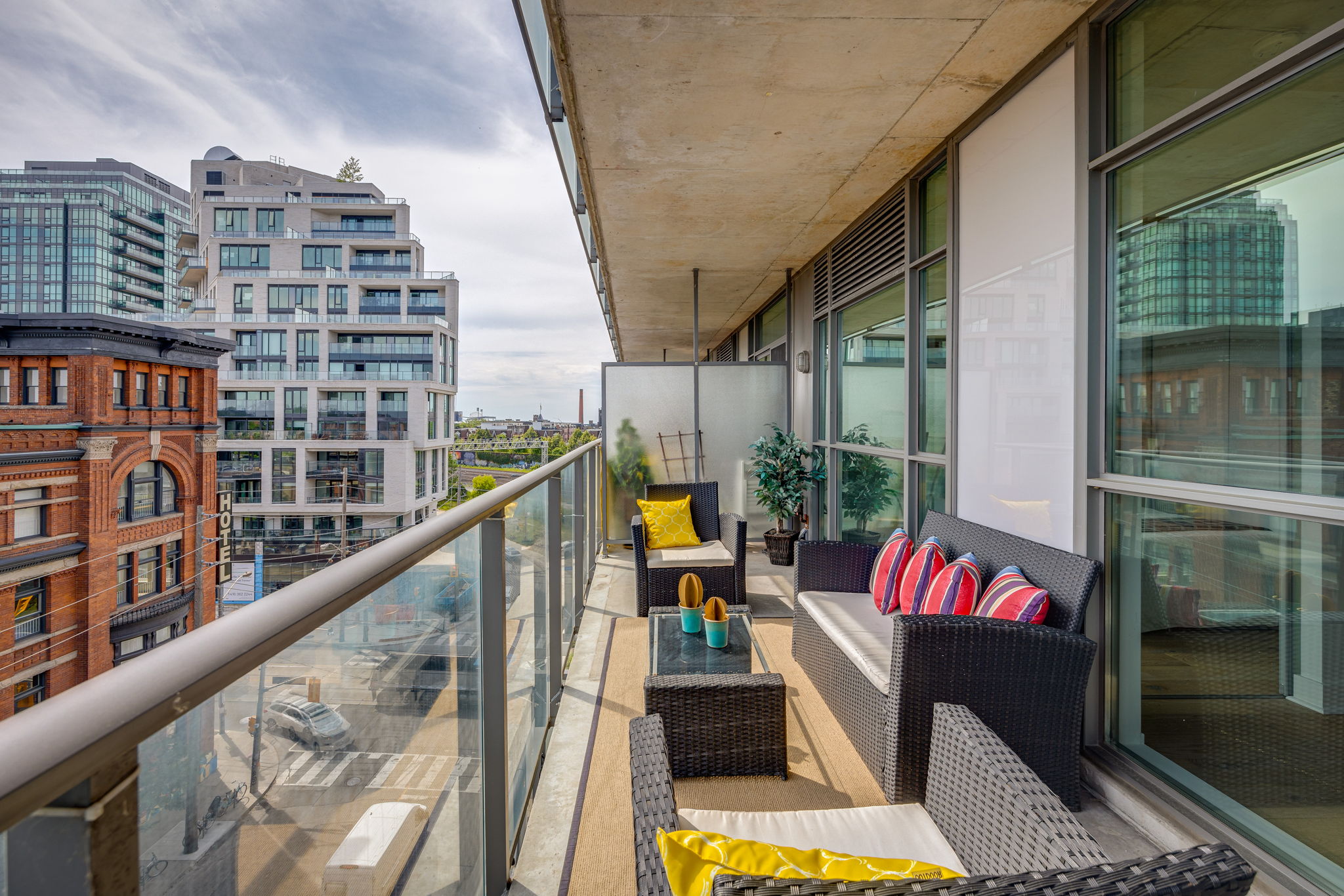 Toronto property showcase — delivered property photograph 17