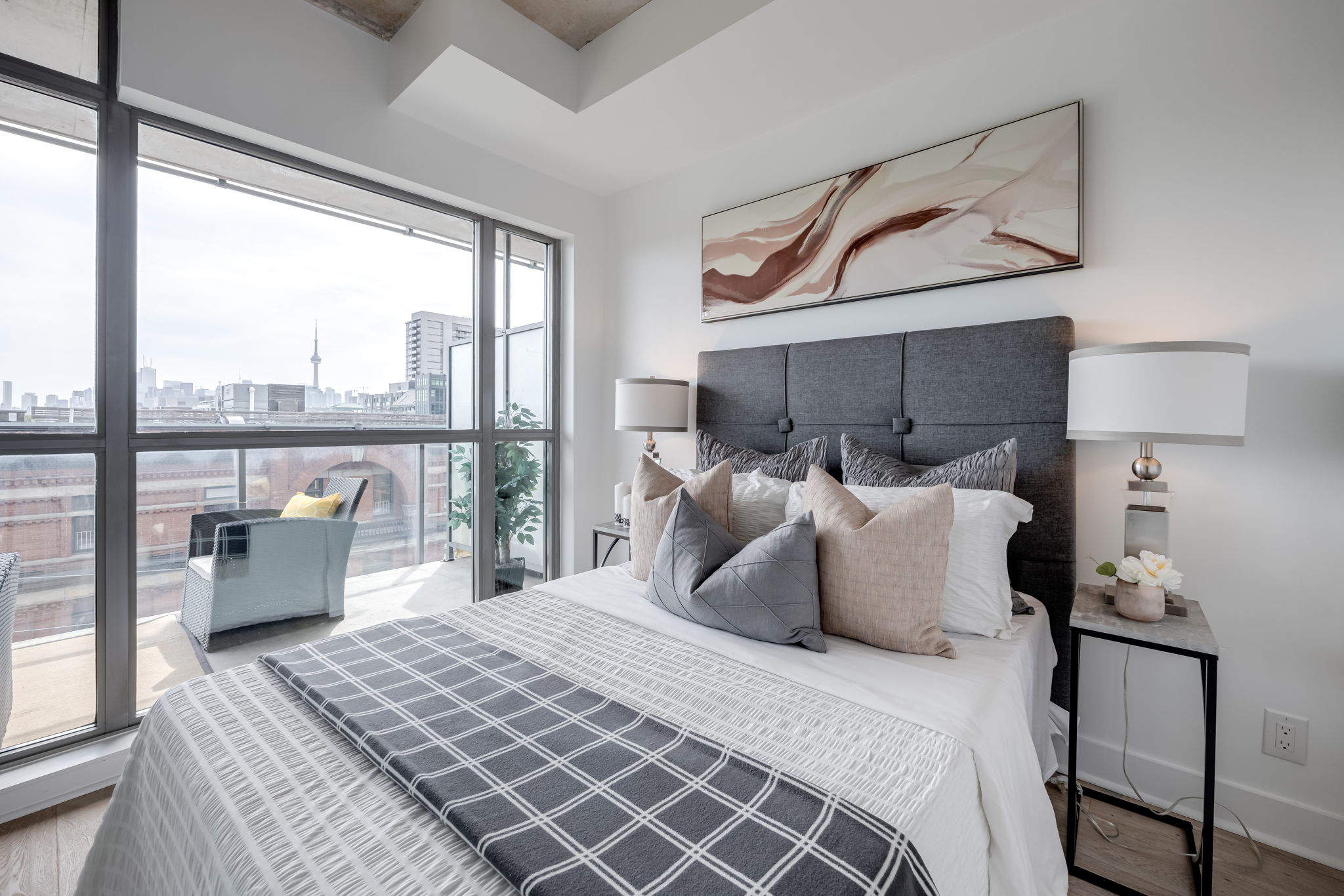 Toronto property showcase — delivered property photograph 10