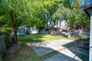 2 Goldwin Ave, Toronto ON