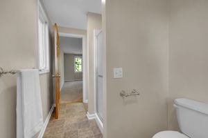  Photo 49