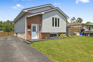  Photo 0