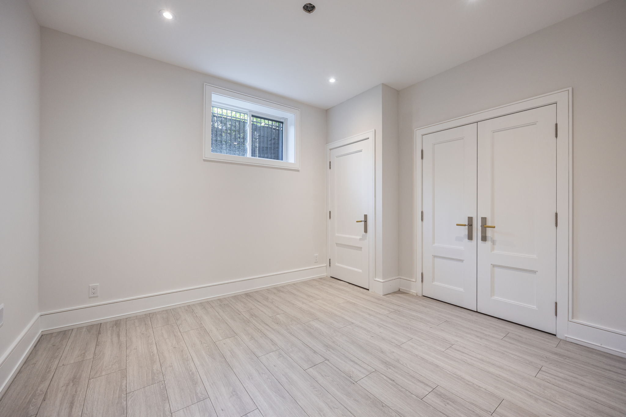 Toronto property showcase — delivered property photograph 13