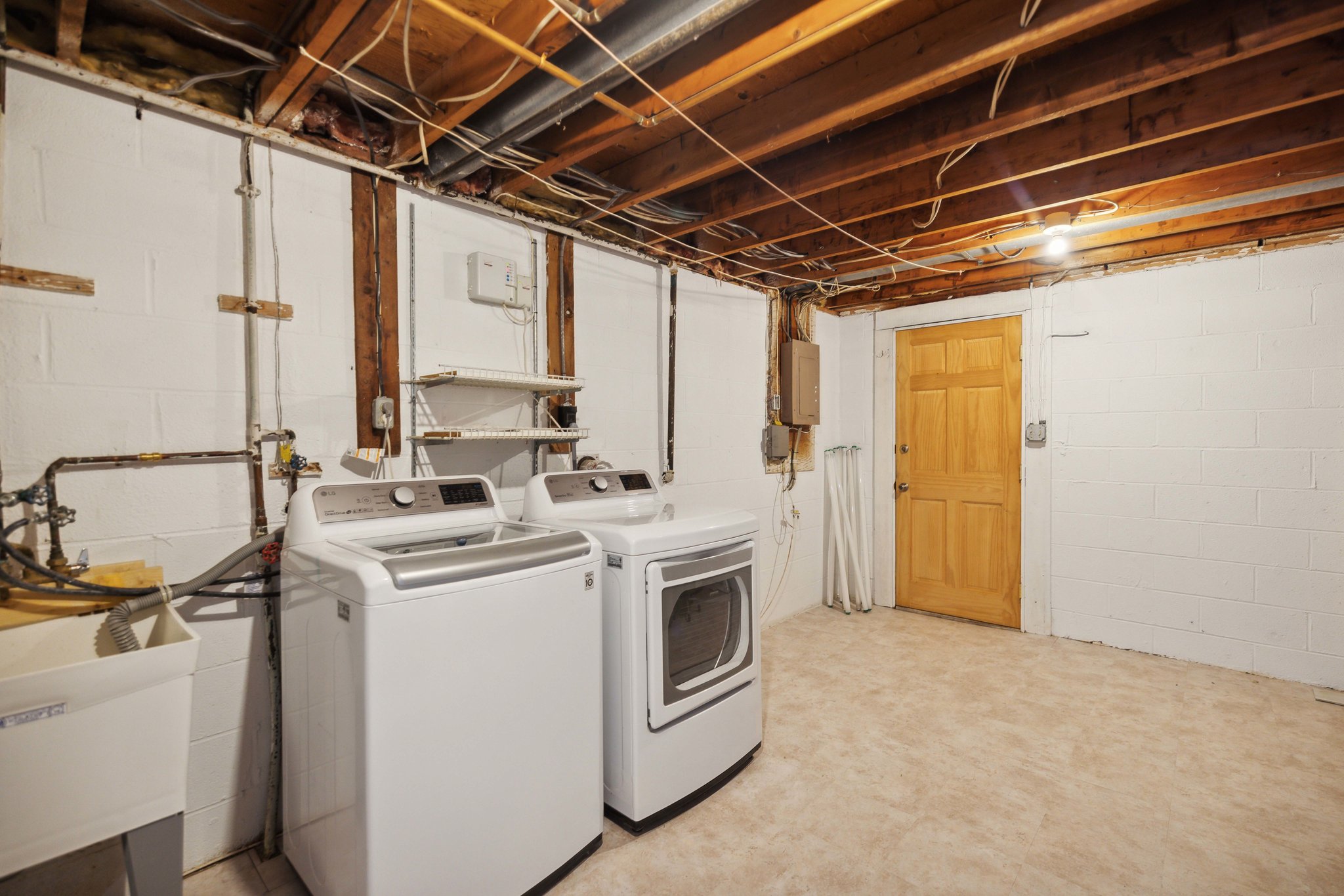 Laundry Room w/ Ample Storage