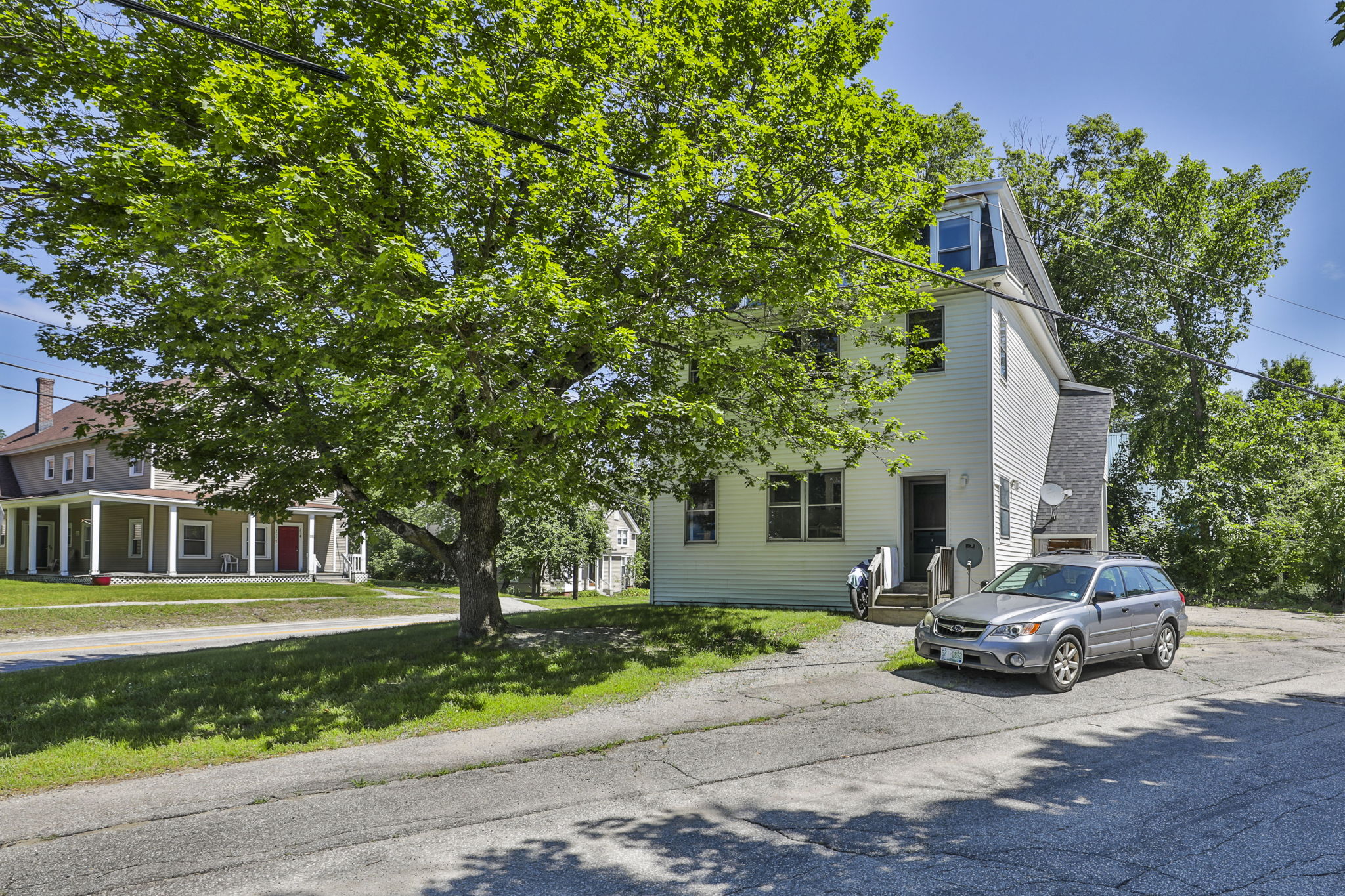  Photo 3