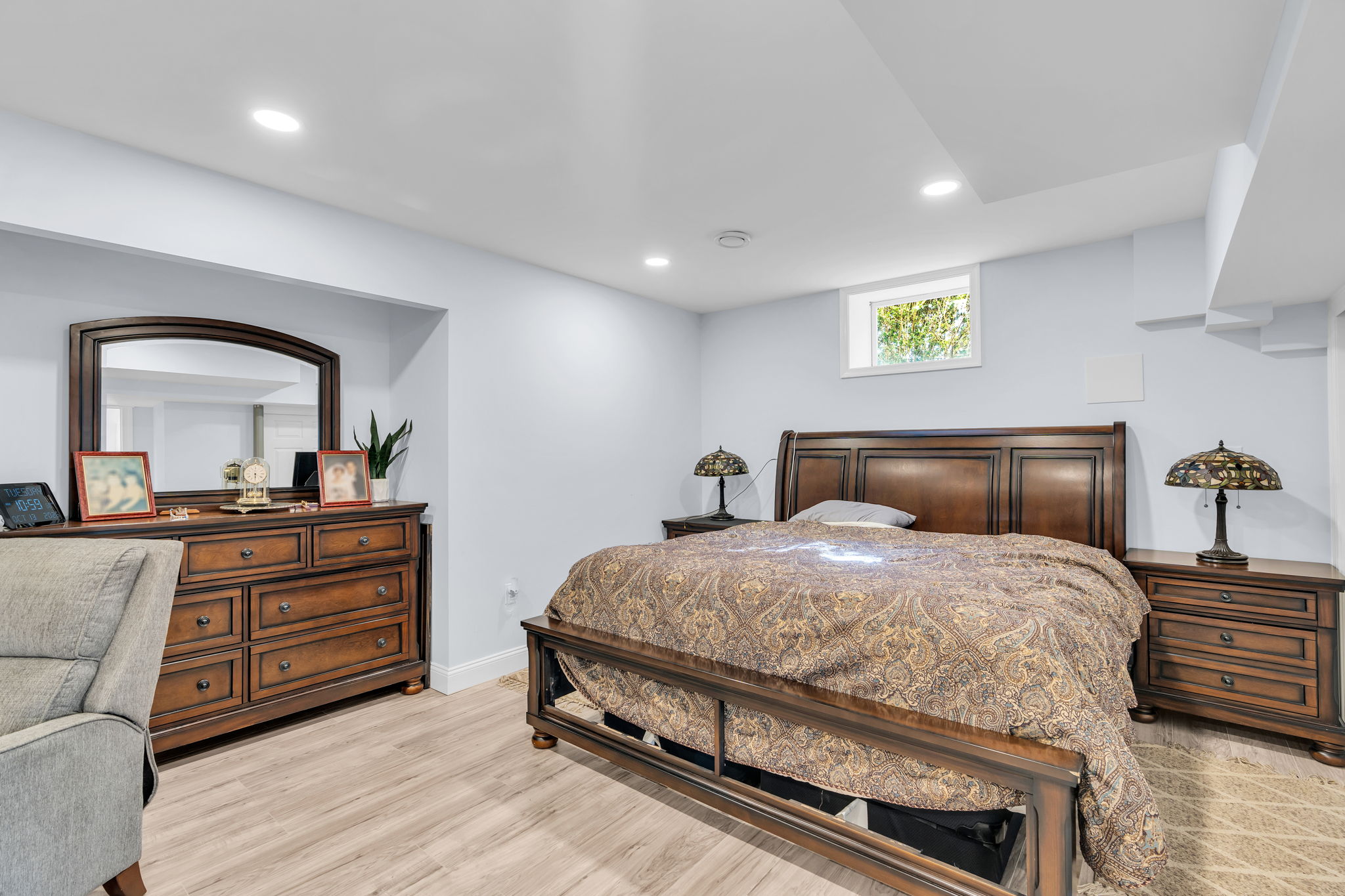  Photo 34