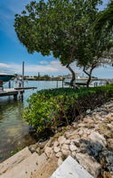 Dock and Water View4