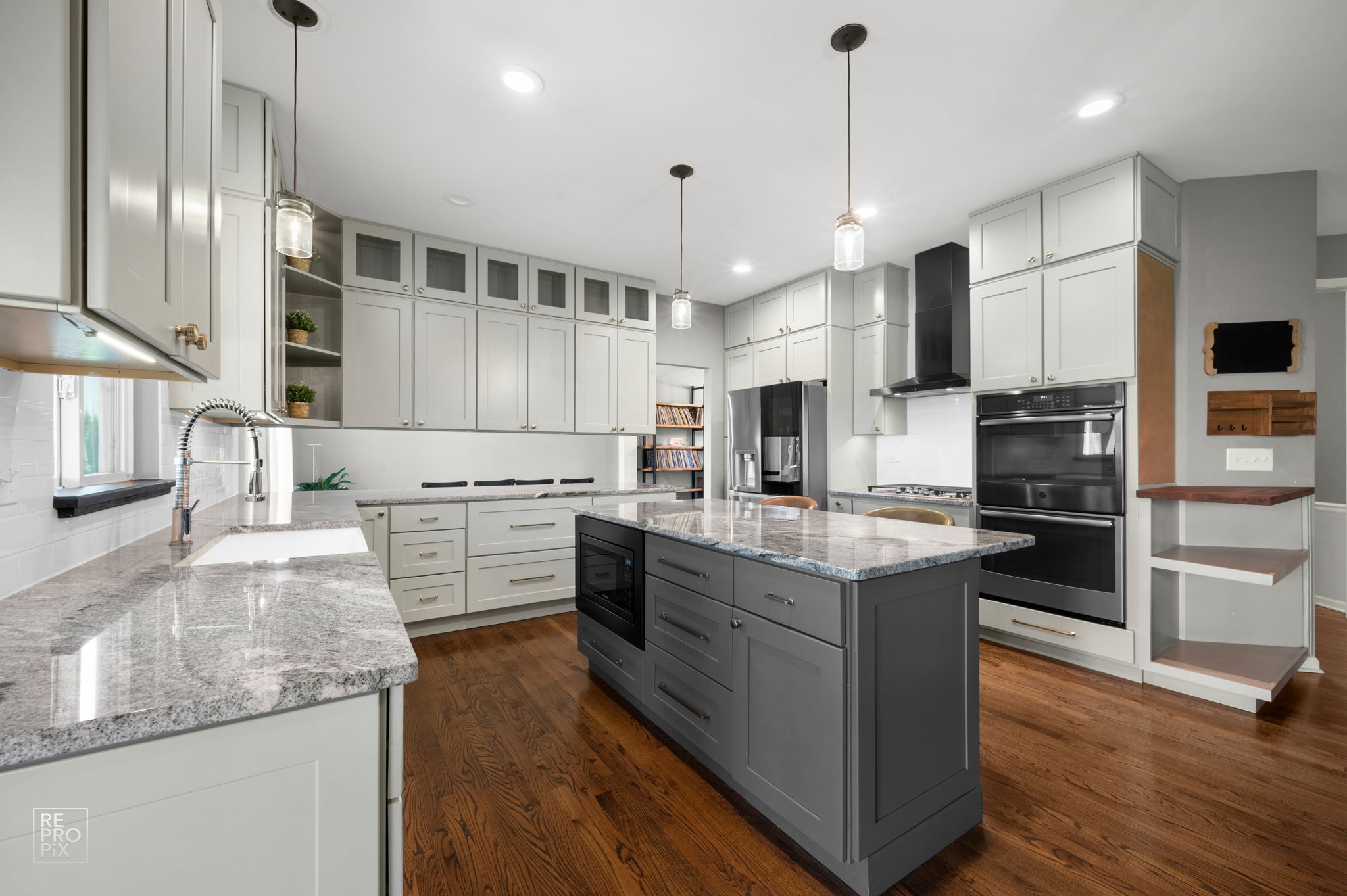 2 Marshall Ash Ct, Bolingbrook, IL 60490_004