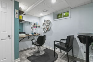 Bonus Room/Salon
