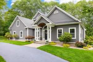  Photo 48