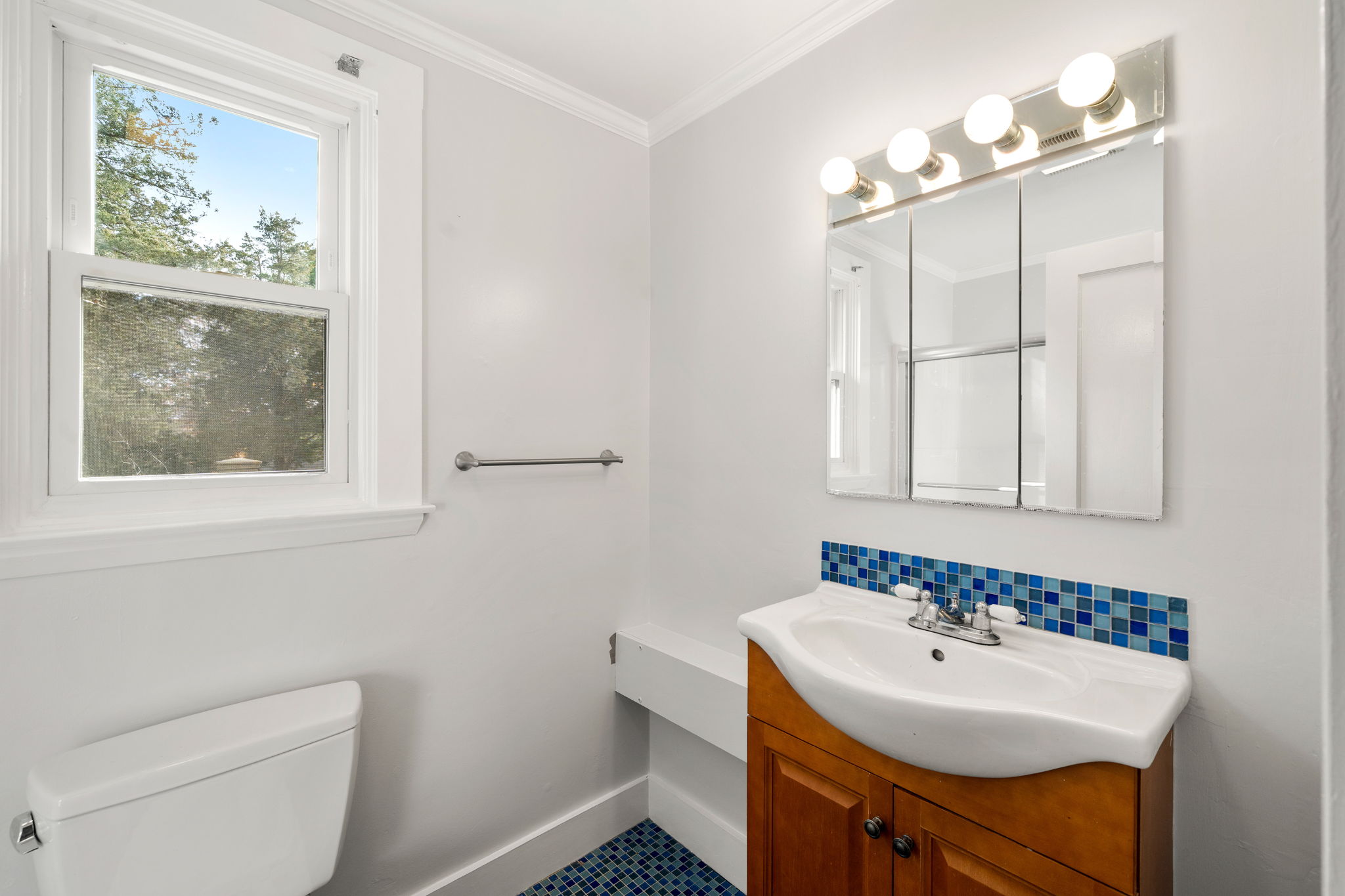 2 Noahs Hl Wy, Essex, MA 01929, USA Photo 36