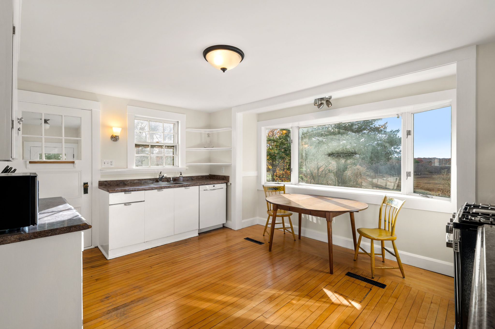 2 Noahs Hl Wy, Essex, MA 01929, USA Photo 38