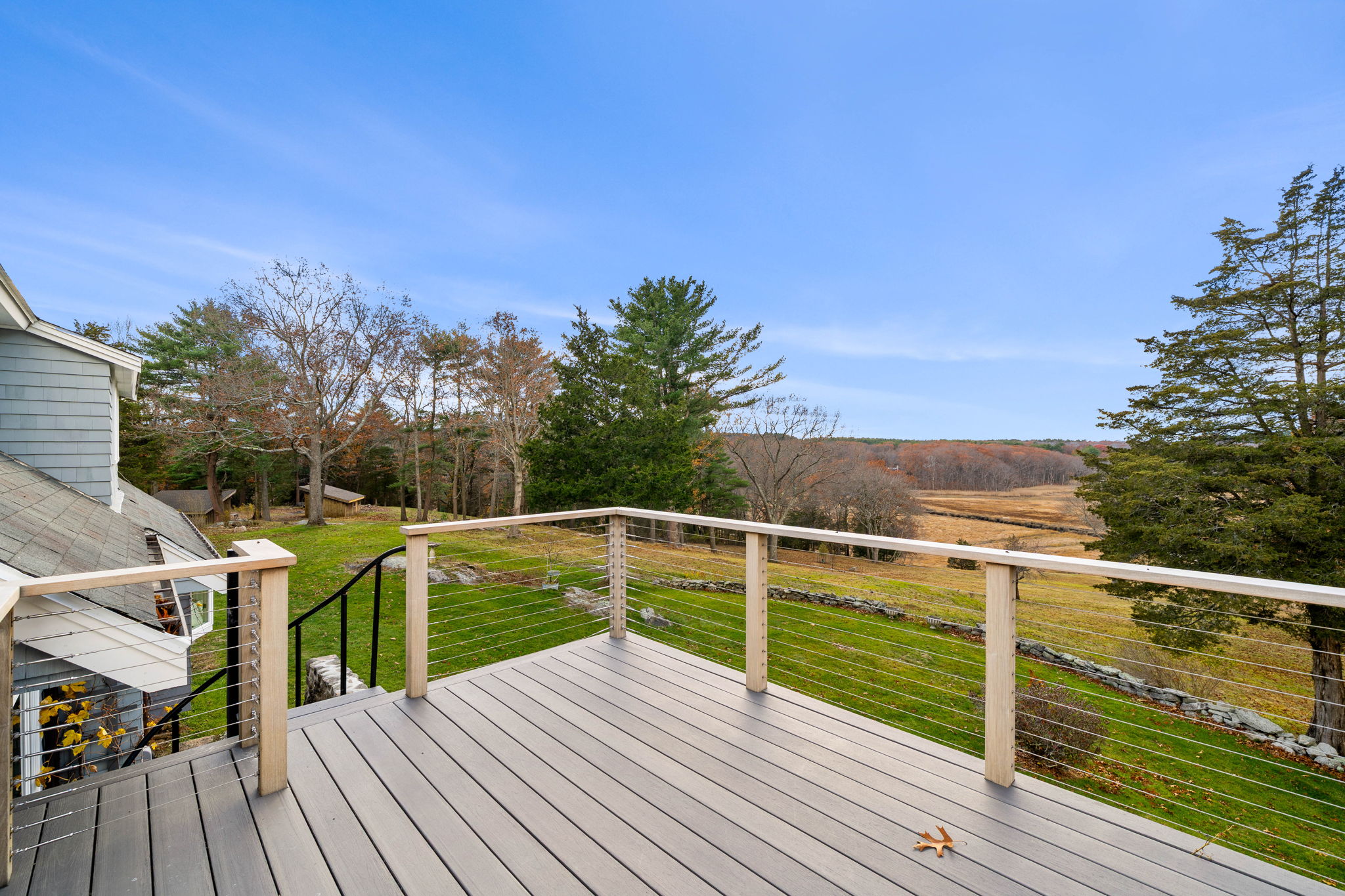 2 Noahs Hl Wy, Essex, MA 01929, USA Photo 10