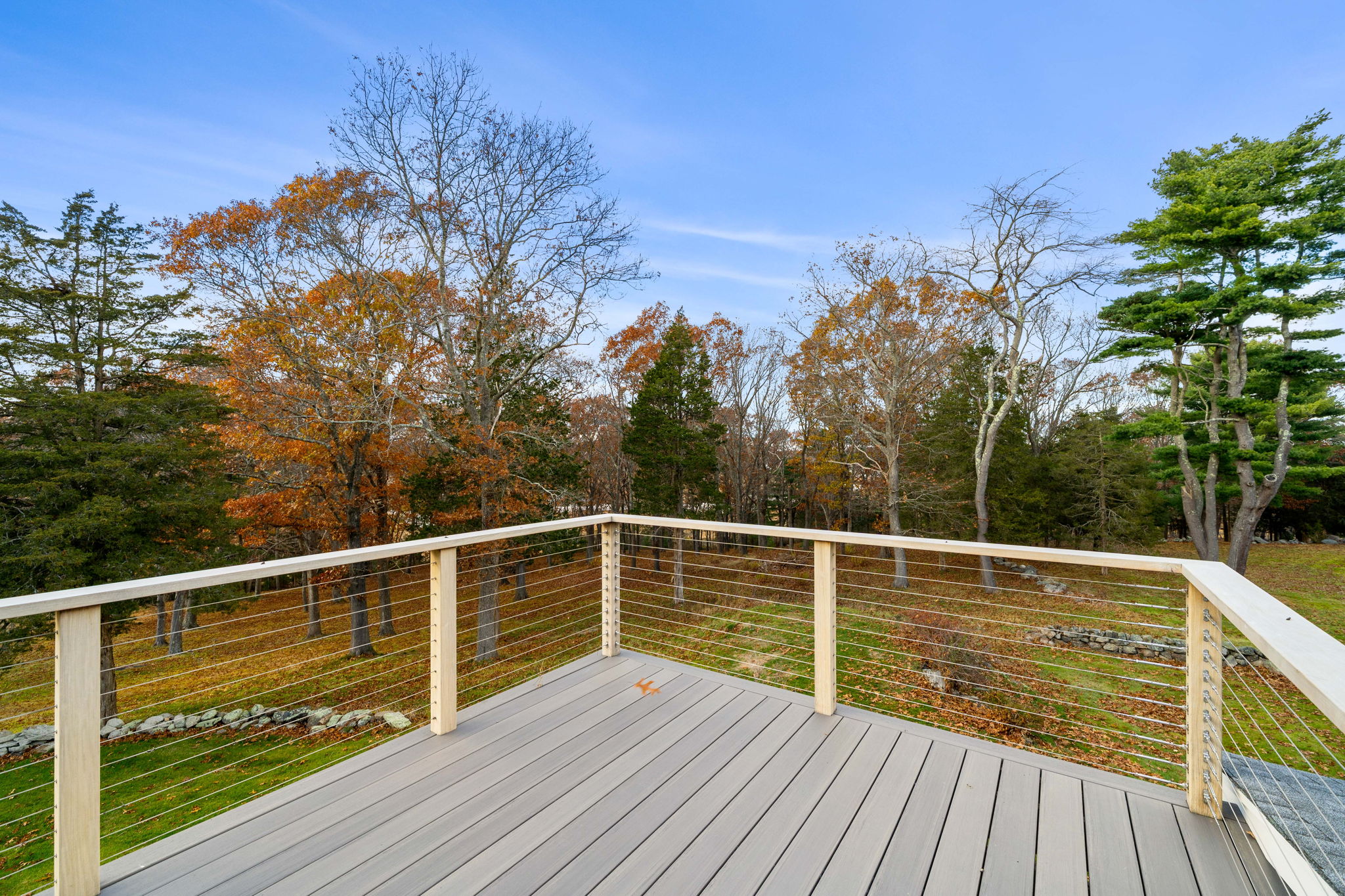 2 Noahs Hl Wy, Essex, MA 01929, USA Photo 11