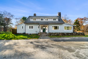 2 Noahs Hl Wy, Essex, MA 01929, USA Photo 2