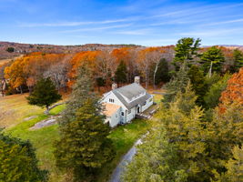 2 Noahs Hl Wy, Essex, MA 01929, USA Photo 11