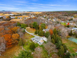 2 Noahs Hl Wy, Essex, MA 01929, USA Photo 16