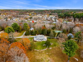 2 Noahs Hl Wy, Essex, MA 01929, USA Photo 17