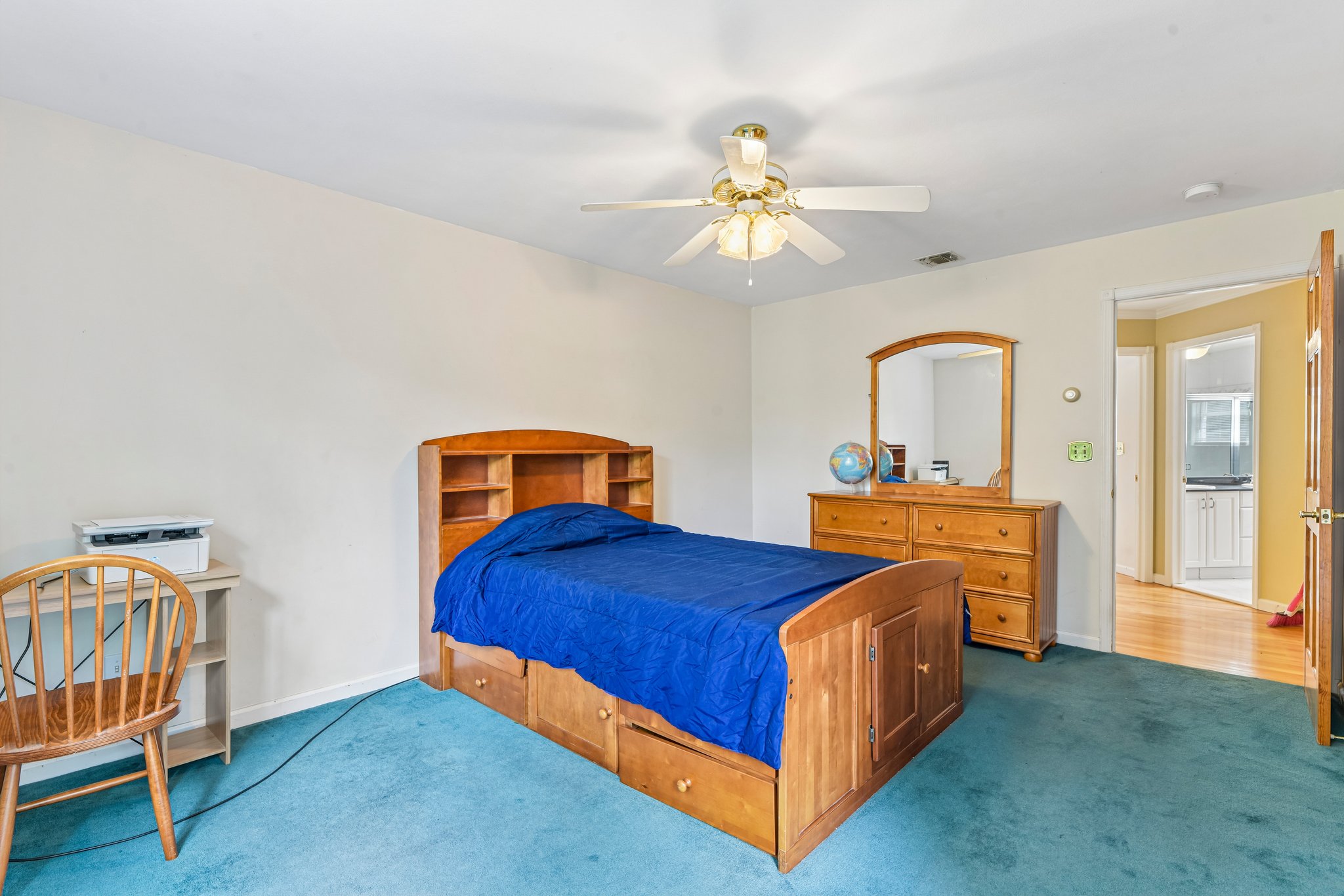 Penny Ln-S1208-037.jpg