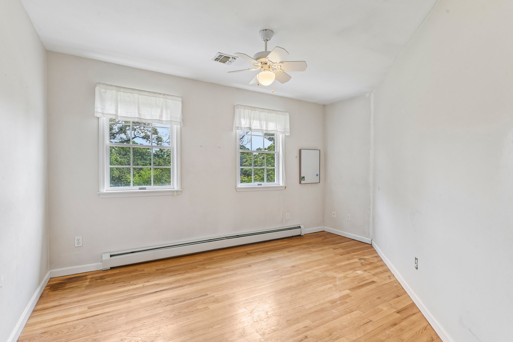 Penny Ln-S1208-039.jpg