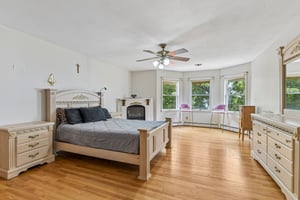 Penny Ln-S1208-027.jpg