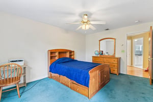 Penny Ln-S1208-037.jpg