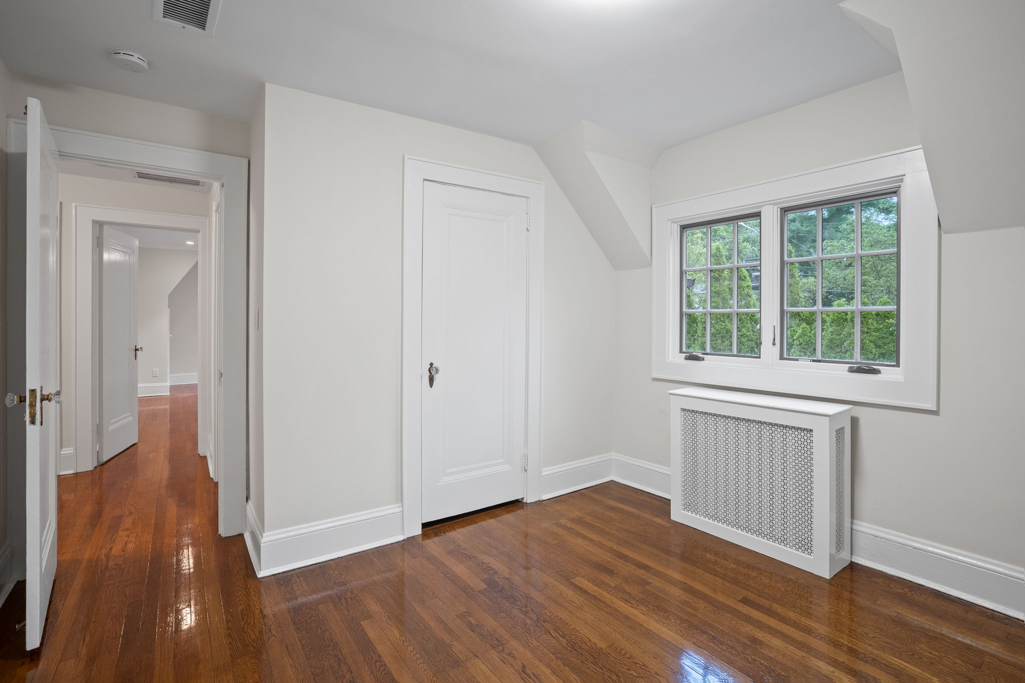  2 Prospect Road, Centerport, NY 11721, US Photo 27