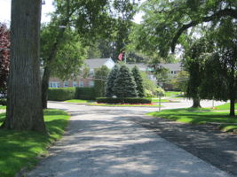 Flagpole circle