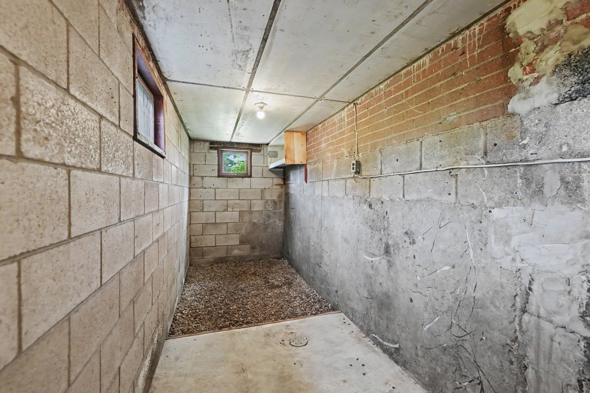  Photo 45