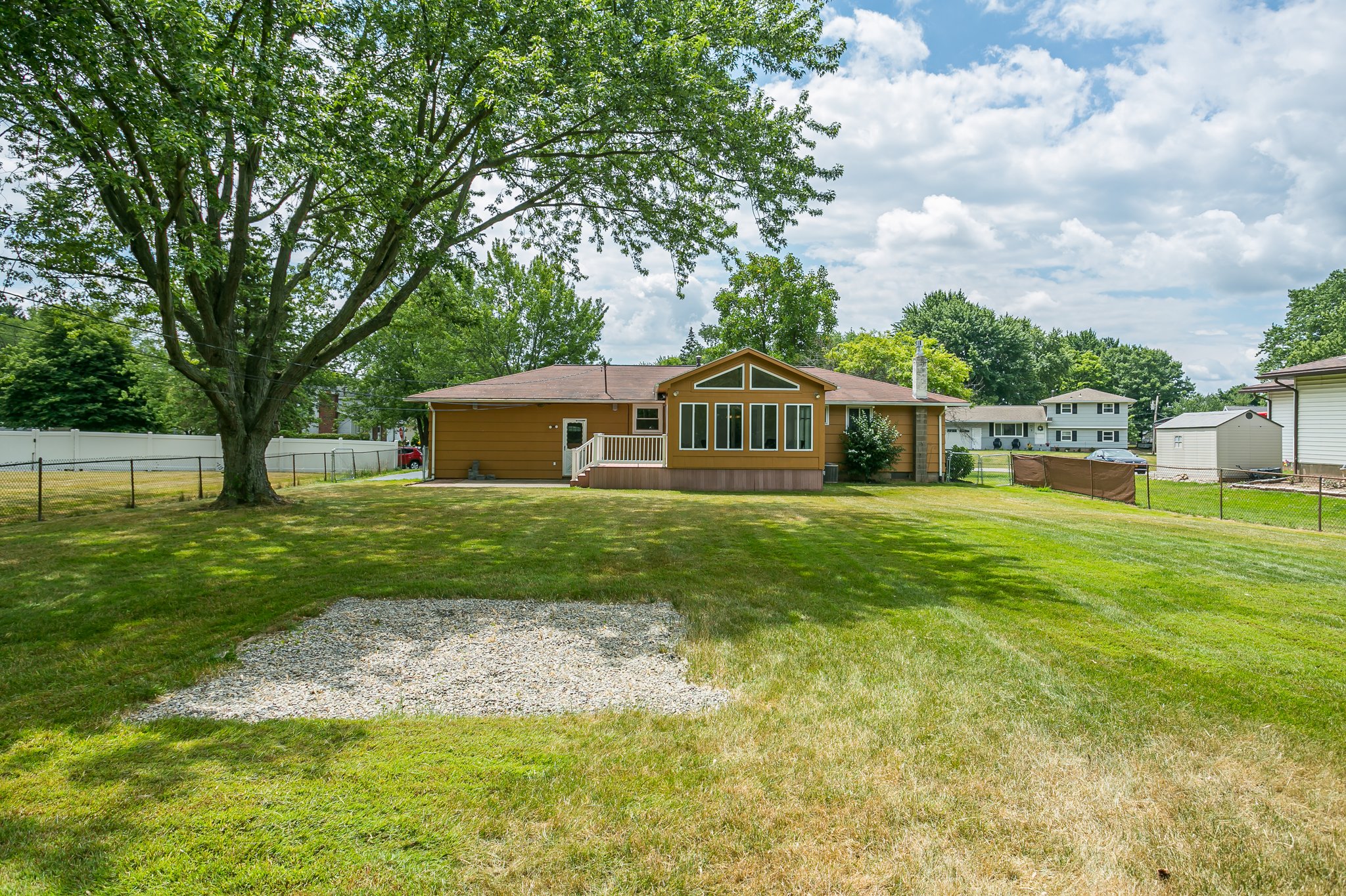 2 Rocklea Dr, Rochester, NY 14624, USA Photo 9