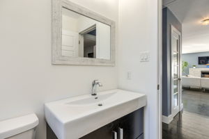  Photo 37