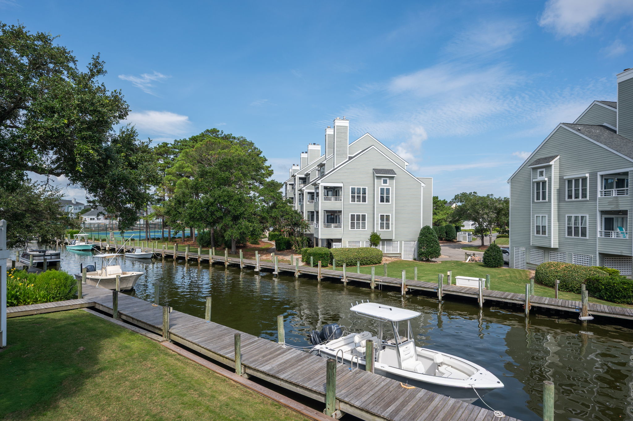 2-Sailfish-Rear-Deck-View-V2