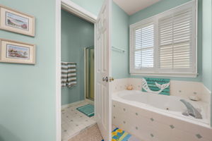 2-Sailfish-BR1-Private-Bath-V2
