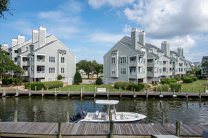 2-Sailfish-Rear-Deck-View