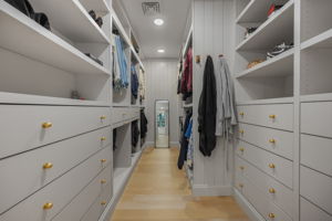  Photo 34