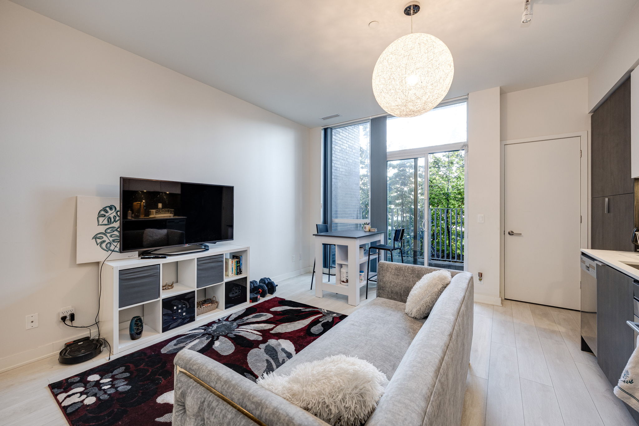 Toronto property showcase — delivered property photograph 3